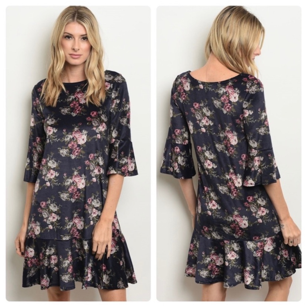 Cutest Navy Velvet Floral Dress Size M NWT
